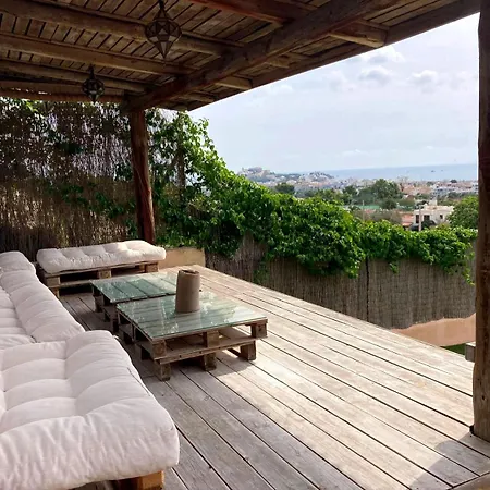 Villa Calyssa Luxury Near Center