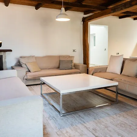 וילה Calyssa Luxury Near Center